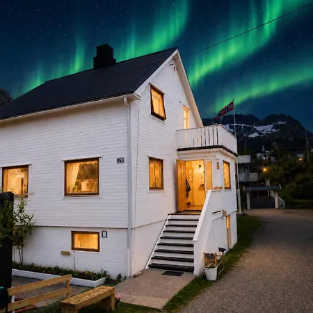 Tiny House - The Lowfo House Lofoten *