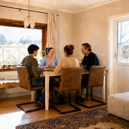 Vandrarhem Tiny House - The Lowfo House Lofoten Moskenes