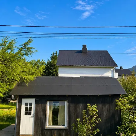 Tiny House - The Lowfo House Lofoten